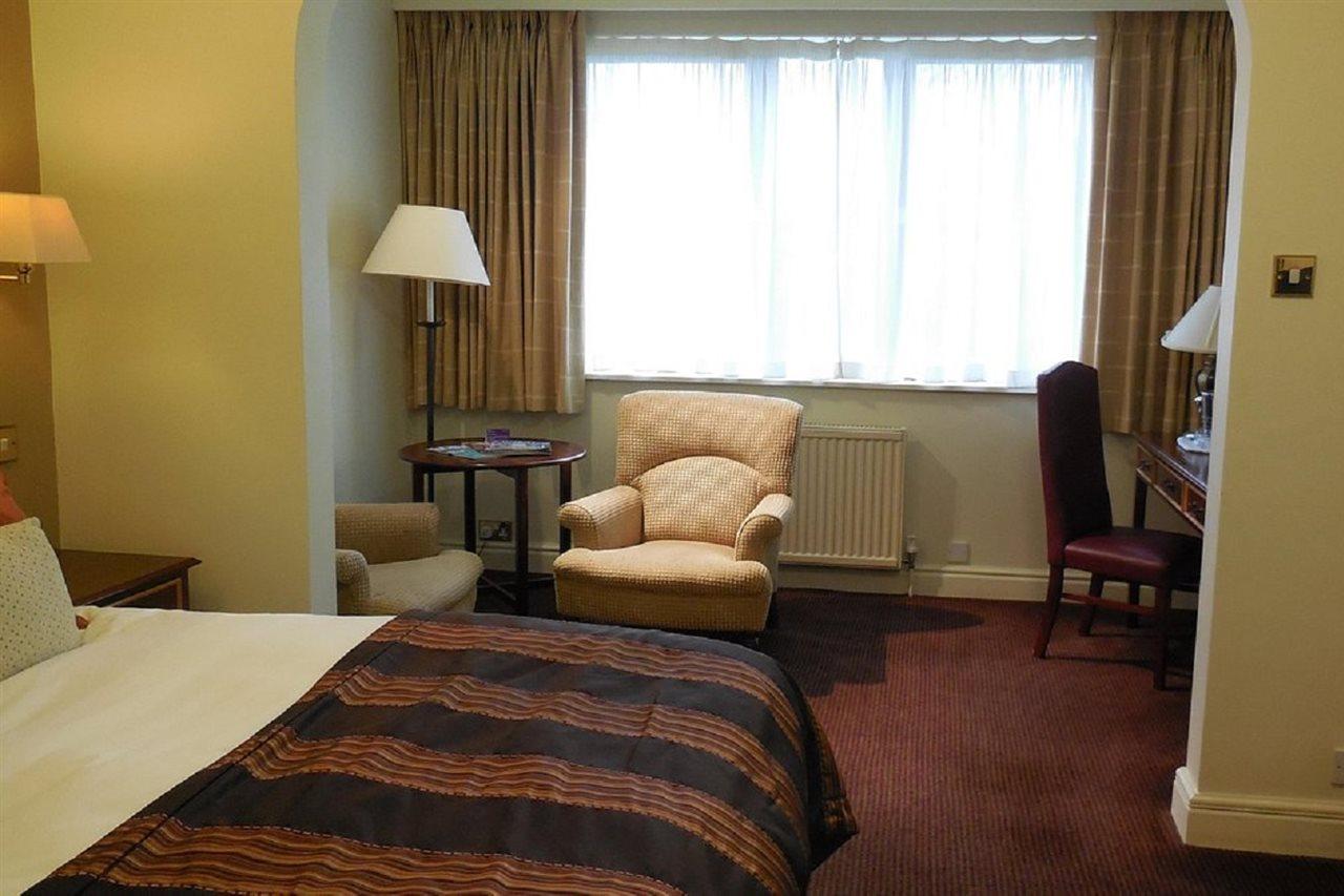 Stratford Manor Hotel Luaran gambar